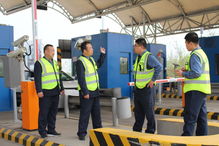 大高收费站未雨绸缪，开展“五一”节前交通收费设备大检查